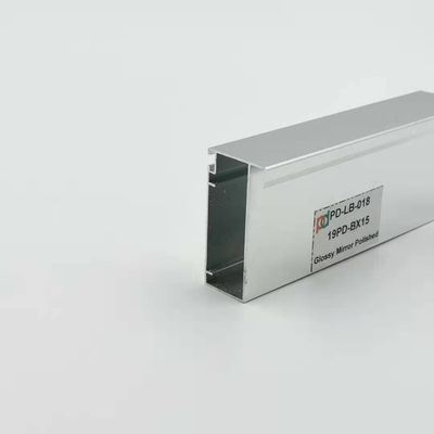 Soundproof T5 6063 ασημένια στιλπνή στίλβωση σχεδιαγράμματος αλουμινίου κουζινών
