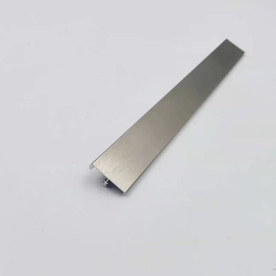18.6mm Τ εξωθημένα μορφή αργιλίου σχεδιαγράμματα τροχίσματος περιποίησης διακοσμητικά